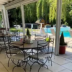 Les Jardins D'adalric أوبيرني