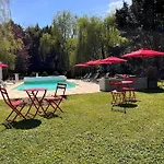 Les Jardins D'adalric 3*