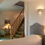 Les Jardins D'adalric Hotel 3*