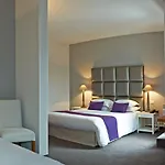 Hotel Les Jardins D'adalric 3*