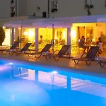 Hotel Les Jardins D'adalric