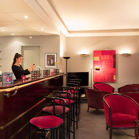 Les Jardins D'adalric 3*