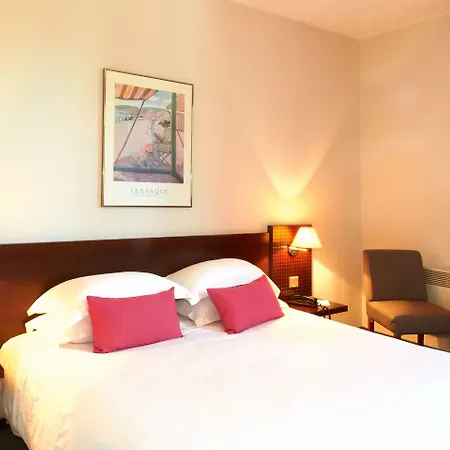 Les Jardins D'adalric Hotel