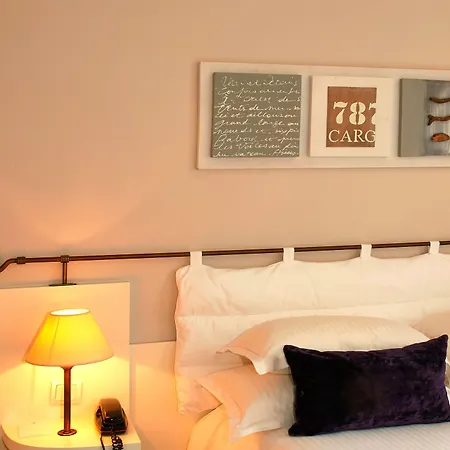 فندق Les Jardins D'adalric 3*