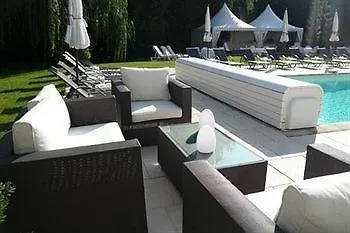 Les Jardins D'adalric Szálloda 3*