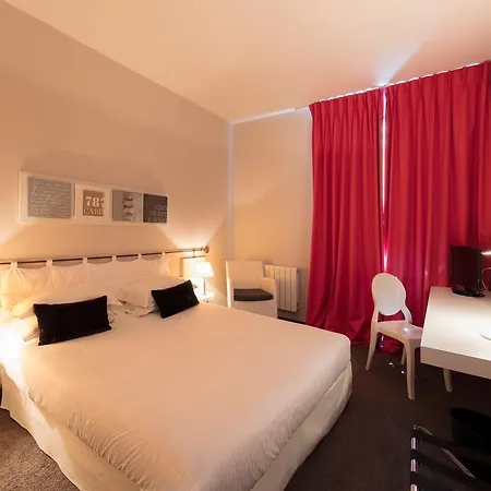 Hotel Les Jardins D'adalric 3*