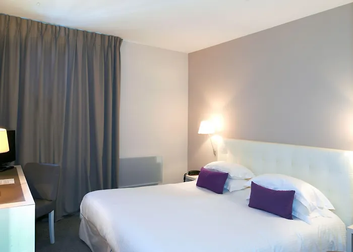 Les Jardins D'adalric 3*