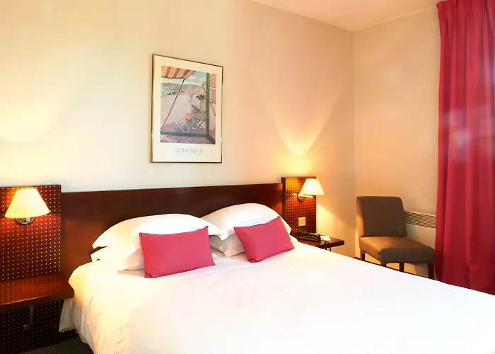 Les Jardins D'adalric Hotel