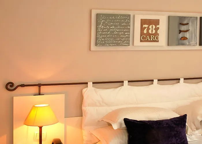 Hotel Les Jardins D'adalric 3*