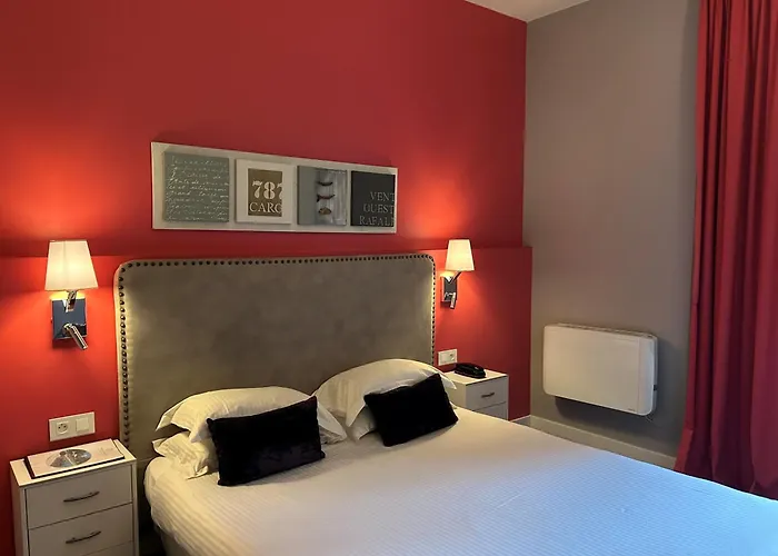 Les Jardins D'adalric Hotel 3*