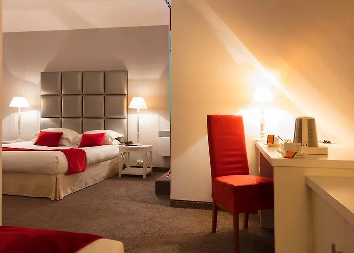 Hotel Les Jardins D'adalric 3*