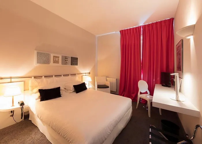 Hotel Les Jardins D'adalric 3*