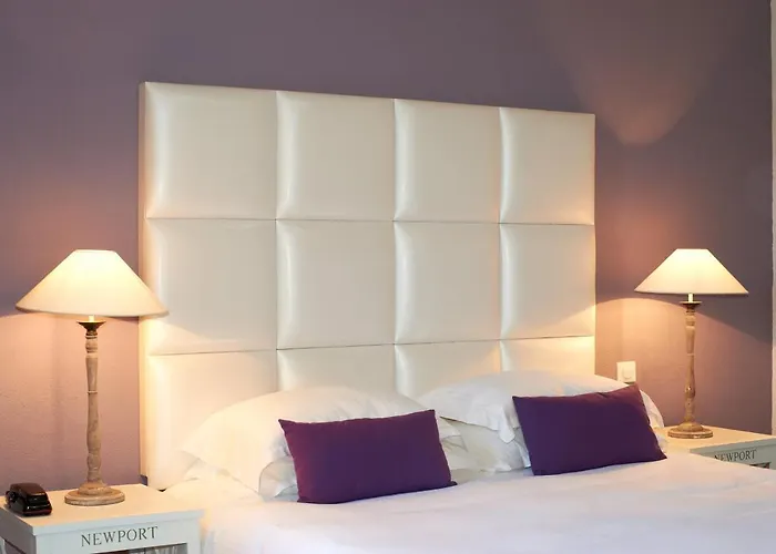 Les Jardins D'adalric 3*